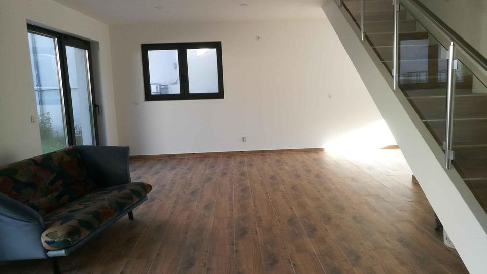 Einfamilienhaus Wächtersbach - 5 Zimmer, 160 m&sup2;, 1.890&euro; | Angebot:25252900