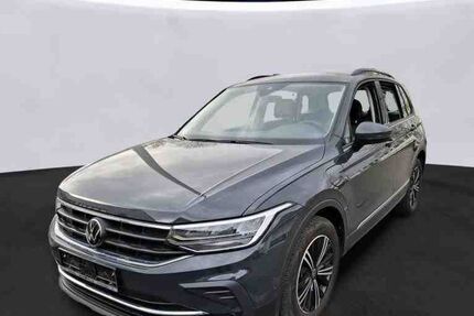 VW Tiguan 58.000 km 24.460 &euro; Singen 78224