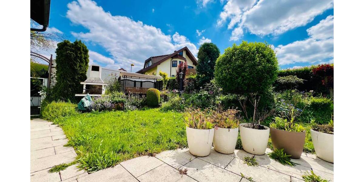 Mehrfamilienhaus, Wohnhaus Schwieberdingen - 8 Zimmer, 202 m&sup2;, 950.000&euro; | Angebot:25706113