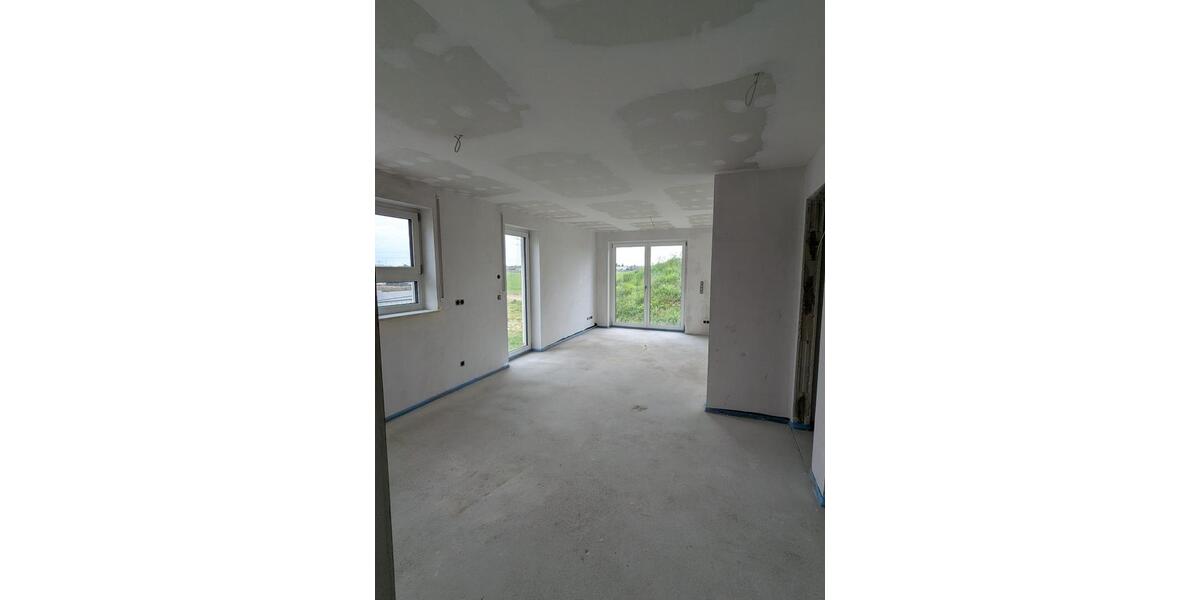 Doppelhaushälfte Neulußheim - 4 Zimmer, 110 m&sup2;, 1.840&euro; | Angebot:26653112