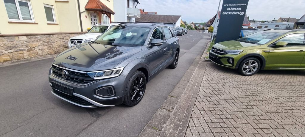 VW T-Roc 50.000 km 20.990 &euro; Stammheim 97509