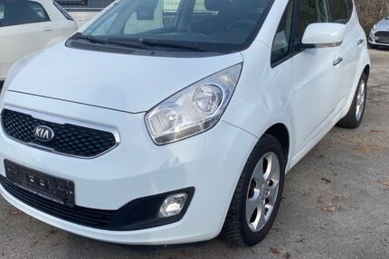 Kia Venga 218.348 km 3.950 € Solingen 42651