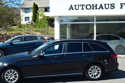 Mercedes-Benz C 180 124.000 km 17.900 &euro; Hattert 57644