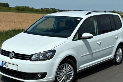 VW Touran 91.500 km 10.999 &euro; Aidenbach 94501