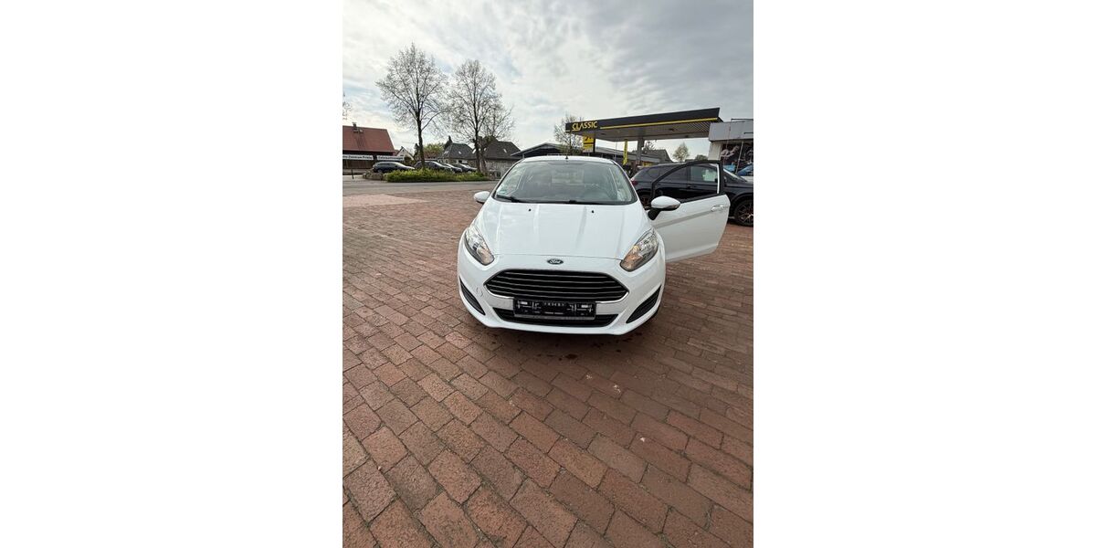 Ford Fiesta 140.995 km 4.290 &euro; Visselhövede 27374