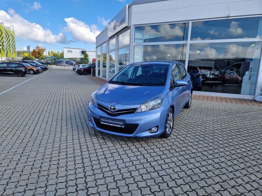 Toyota Yaris 49.580 km 7.480 € Betzenstein 91282