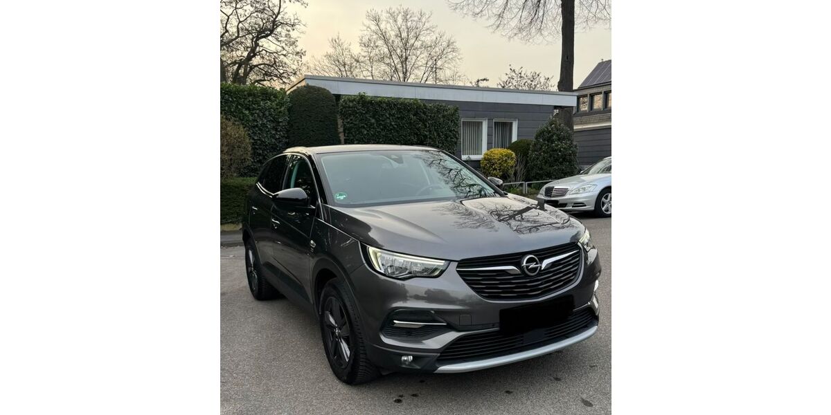 Opel Grandland (X) 77.500 km 12.499 &euro; Wiesbaden 65189