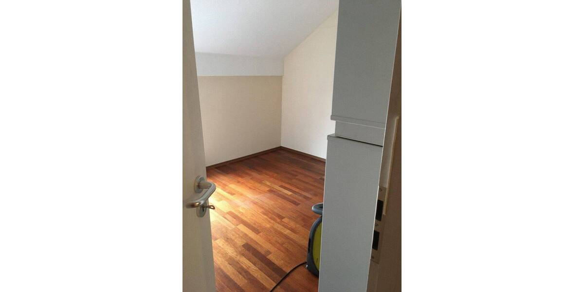 Etagenwohnung Niedernhausen - 3 Zimmer, 82 m&sup2;, 279.000&euro; | Angebot:25921282