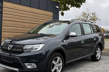 Dacia Logan 71.000 km 8.900 € Baden-Württemberg - Nagold 72202
