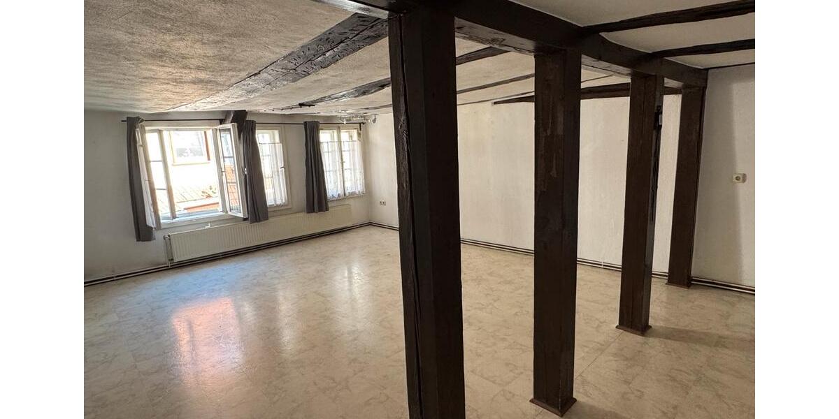 Etagenwohnung Alsfeld - 3 Zimmer, 85 m&sup2;, 650&euro; | Angebot:25883613