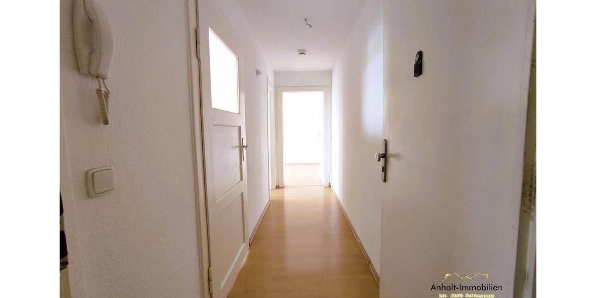 Erdgeschoßwohnung Bitterfeld-Wolfen Bitterfeld - 2 Zimmer, 45 m&sup2;, 320&euro; | Angebot:26663795