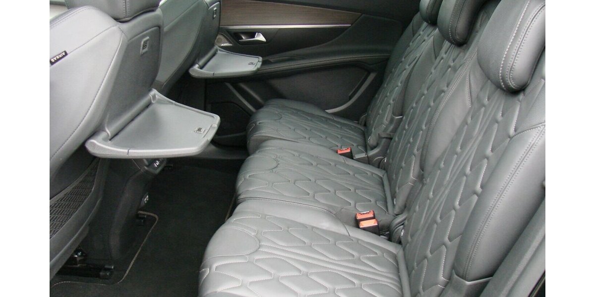 Peugeot 5008 1.2 PureTech 130 GT-Line Leder ACC Navi Pano 30.873 km 27.980 &euro; Falkensee 14612