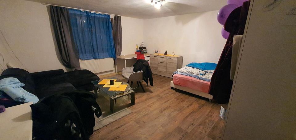Reihenhaus Waltershausen - 6 Zimmer, 130 m&sup2;, 249.000&euro; | Angebot:26981979