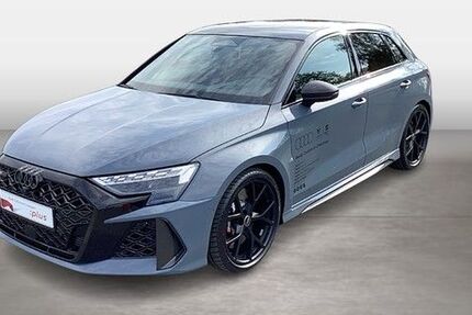 Audi RS3 7.500 km 78.190 &euro; Zwickau 08056