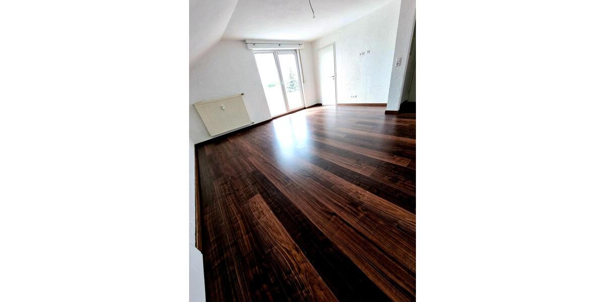 Dachgeschoßwohnung Salem - 2 Zimmer, 46 m&sup2;, 750&euro; | Angebot:25346889
