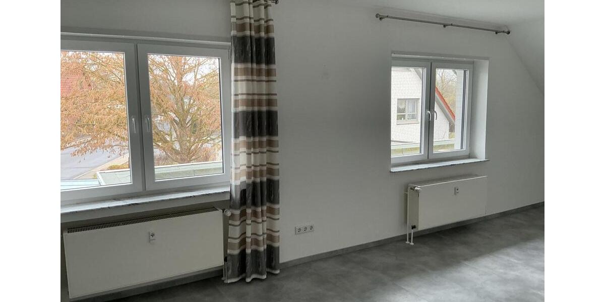 Dachgeschoßwohnung Kirchlengern - 2 Zimmer, 80 m&sup2;, 850&euro; | Angebot:25328727