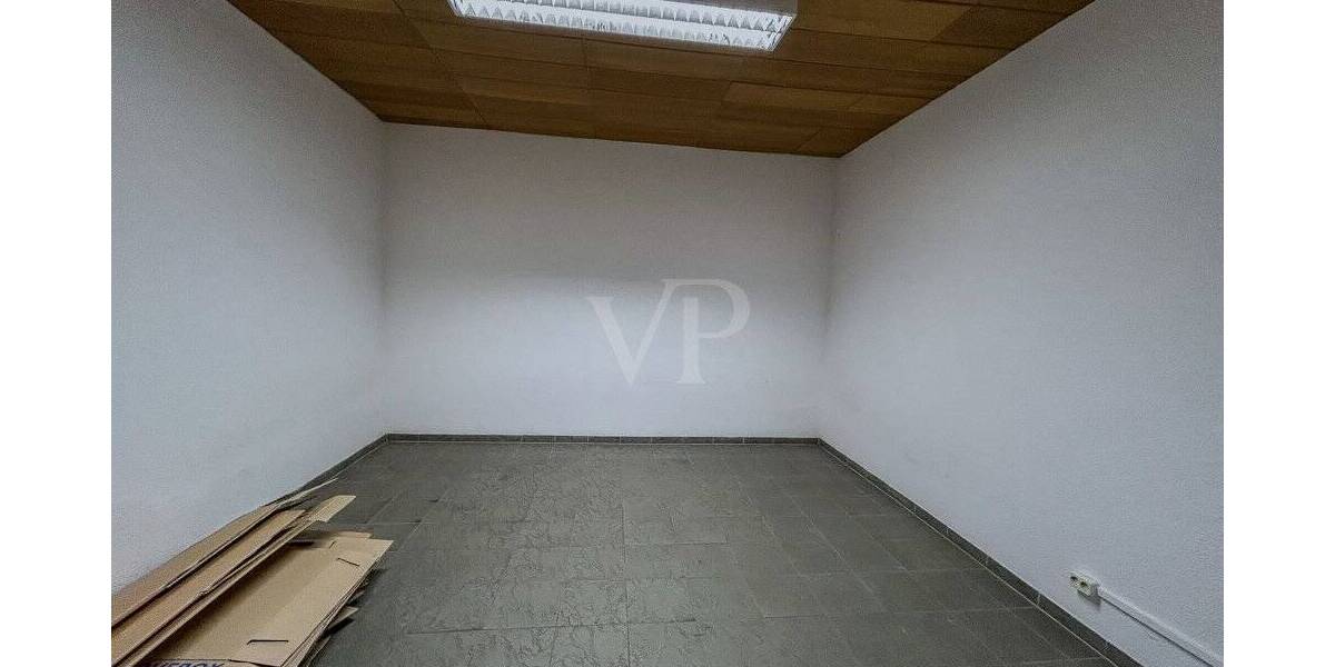 Gewerbeobjekt Velbert Mitte - 4 Zimmer, 148 m&sup2;, 1.200&euro; | Angebot:24033334