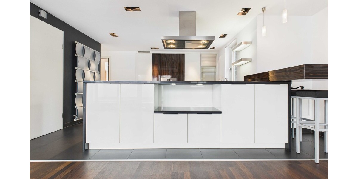 Exklusives Maisonette-Penthouse mit EBK, Whirlpool, Sauna & 2 TG-Stellplätzen - provisionsfrei - Maisonettenwohnung Karben / Petterweil Petterweil | Angebot:24951224