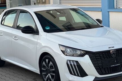 Peugeot 208 74.000 km 11.890 &euro; pforzheim 75181