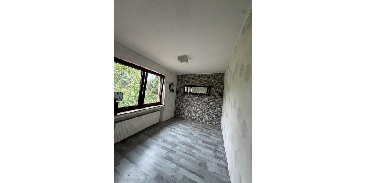 Einfamilienhaus Bergheim - 9 Zimmer, 180 m&sup2;, 599.000&euro; | Angebot:26415728