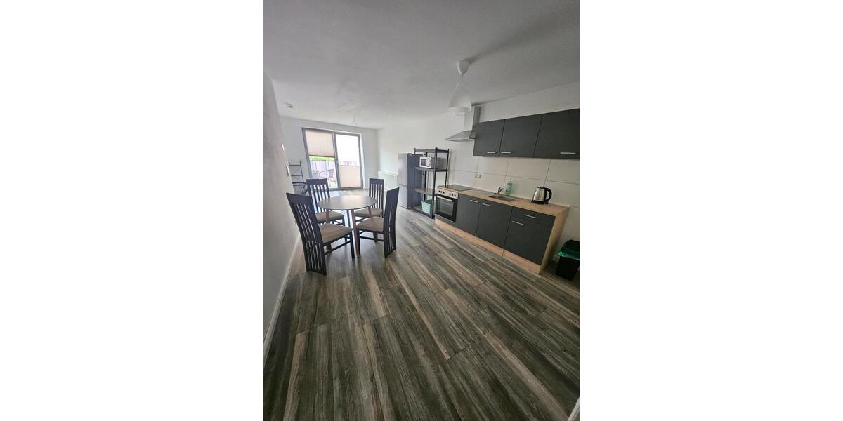 Wohnen auf Zeit Saalfeld (Saale) - 5 Zimmer, 90 m&sup2;, 20&euro; | Angebot:22524982