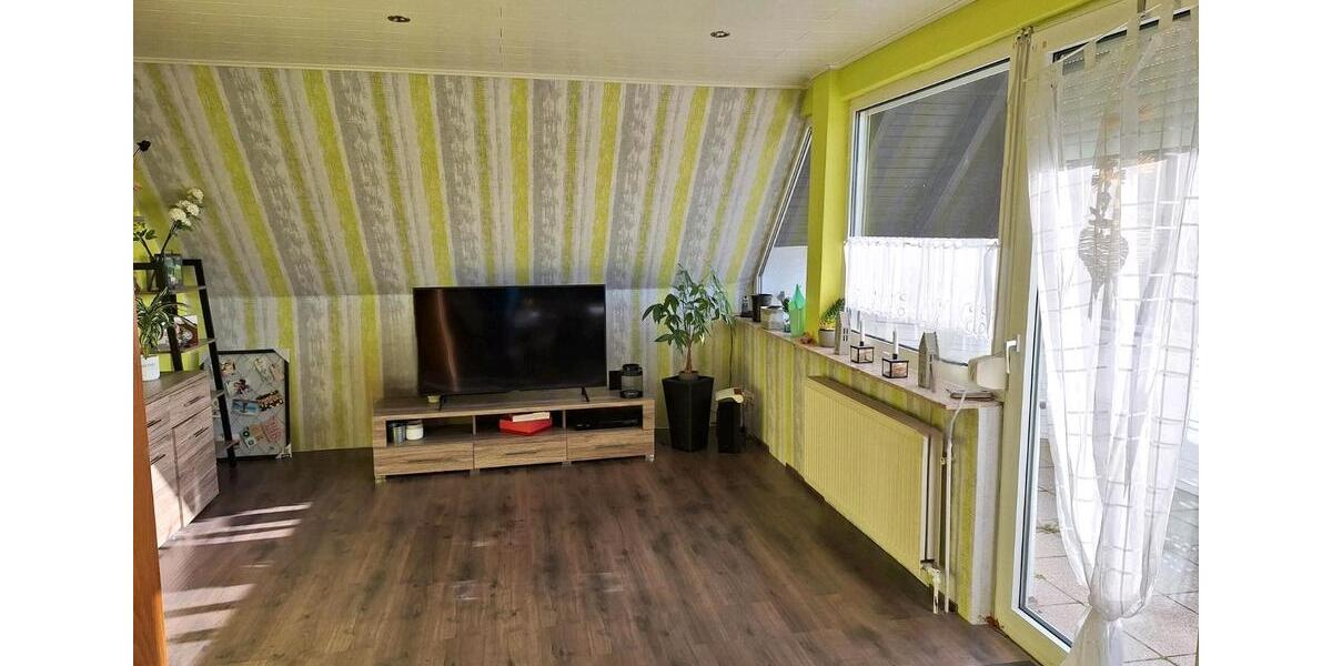 Dachgeschoßwohnung Bad Pyrmont - 3 Zimmer, 79 m&sup2;, 139.000&euro; | Angebot:26537645