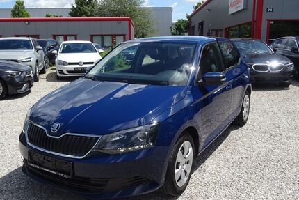 Skoda Fabia 131.324 km 8.999 &euro; Ismaning 85737