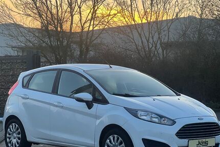 Ford Fiesta 104.000 km 5.900 &euro; Jülich 52428