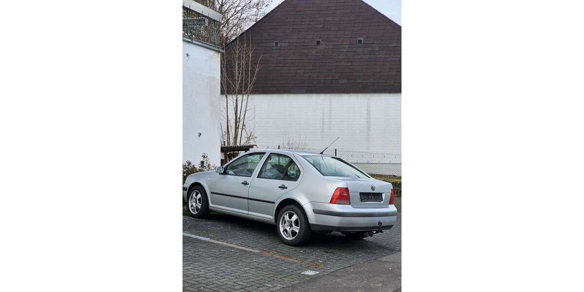 VW Bora 362.000 km 2.250 &euro; Wissen 57537