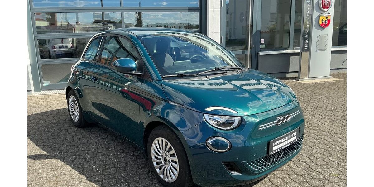 Fiat 500e 9.726 km 19.990 &euro; Eckental 90542