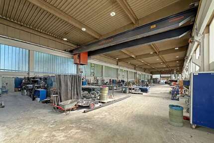 Halle in Elsteraue 1.250.000 € 3865 m² zimmer