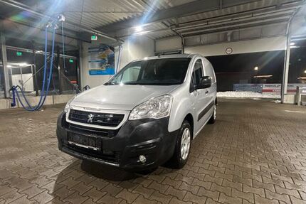 Peugeot Partner 152.589 km 6.500 &euro; Bremen 28757