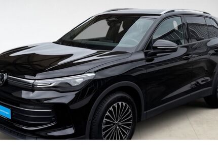 VW Tiguan 15.200 km 36.900 &euro; Warburg 34414