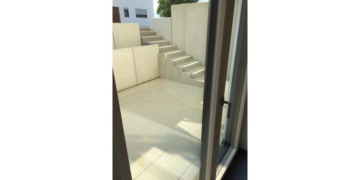 Teilmöblierte, neuwertige 2 Zimmerwohnung Terrasse 1-2 Erw 2 zimmer