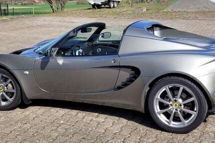 Lotus Elise 29.400 km 40.100 &euro; Wölpinghausen 31556