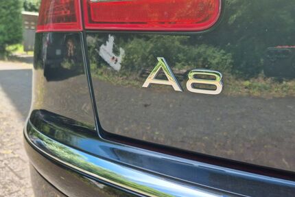 Audi A8 180.000 km 15.500 &euro; Iserlohn 58640