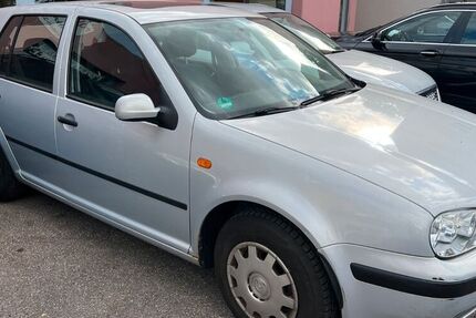 VW Golf