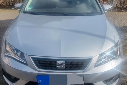 Seat Leon 67.600 km 12.900 &euro; Schloss Holte Stukenbrock 33758