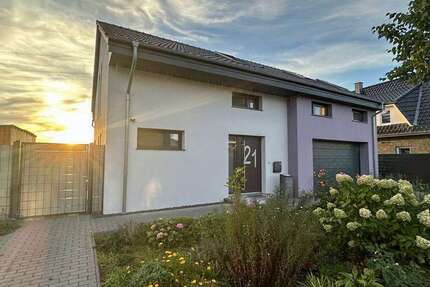Haus zum Kaufen in Verden (Aller) 635.000 € 210.04 m² 7 zimmer