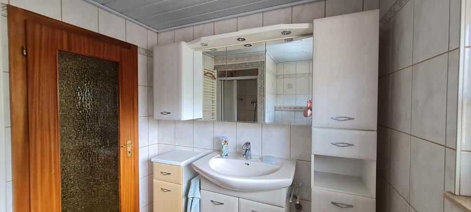 Mehrfamilienhaus, Wohnhaus Ottweiler - 8 Zimmer, 210 m&sup2;, 280.000&euro; | Angebot:26956391