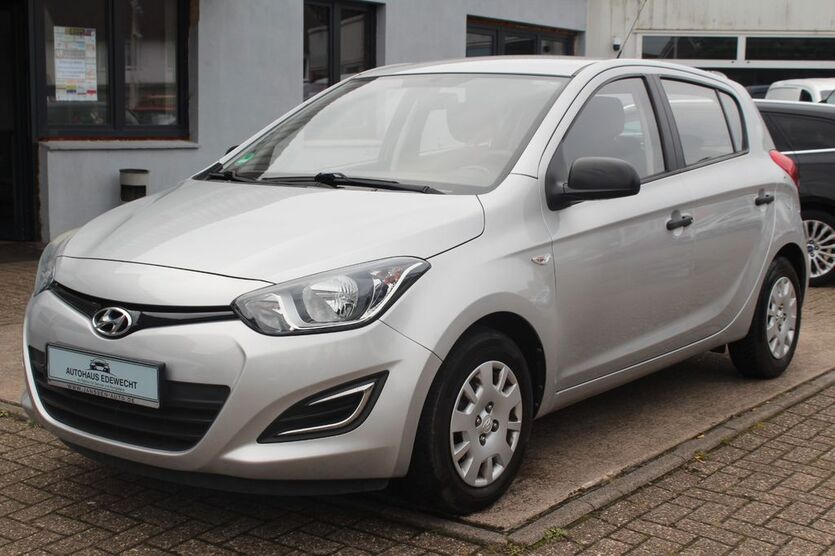Hyundai i20 100.000 km 5.490 € Edewecht 26188