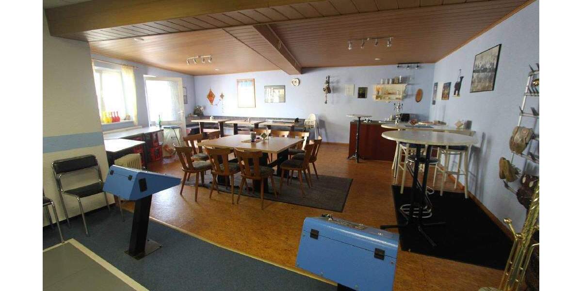 Mehrfamilienhaus, Wohnhaus Zörbig Stumsdorf - 6 Zimmer, 218 m&sup2;, 290.000&euro; | Angebot:25672066