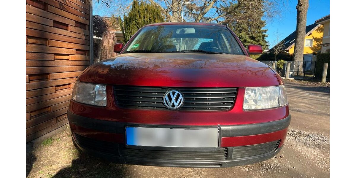 VW Passat 213.000 km 2.299 &euro; Stahnsdorf 14532