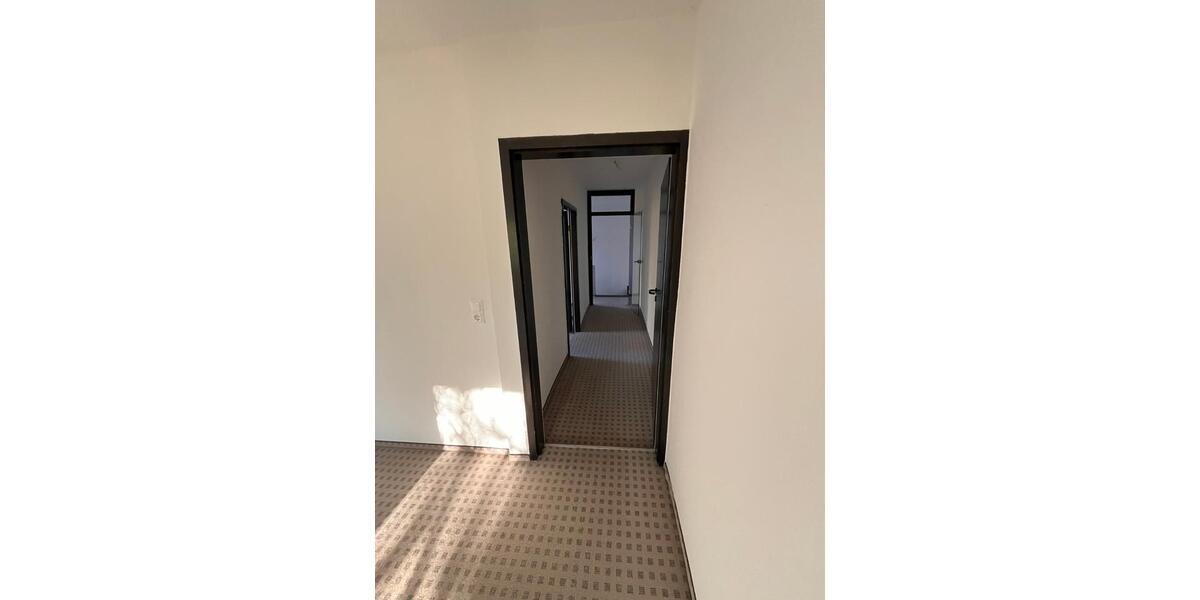 Doppelhaushälfte Torgau - 4 Zimmer, 145 m&sup2;, 1.015&euro; | Angebot:23598489