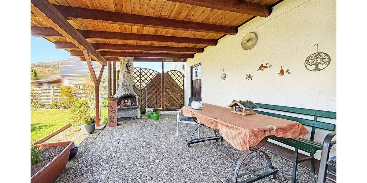 Einfamilienhaus Emmerthal Groß Berkel - 9 Zimmer, 192 m&sup2;, 300.000&euro; | Angebot:26176304