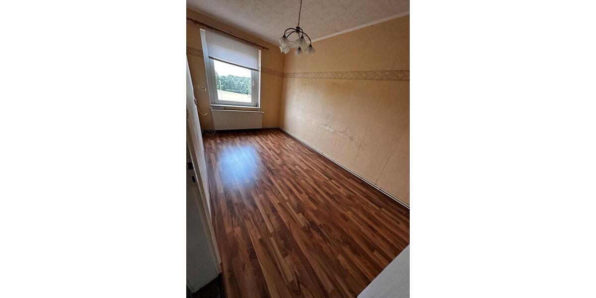 Etagenwohnung Döbern - 3 Zimmer, 70 m&sup2;, 56.000&euro; | Angebot:27096951