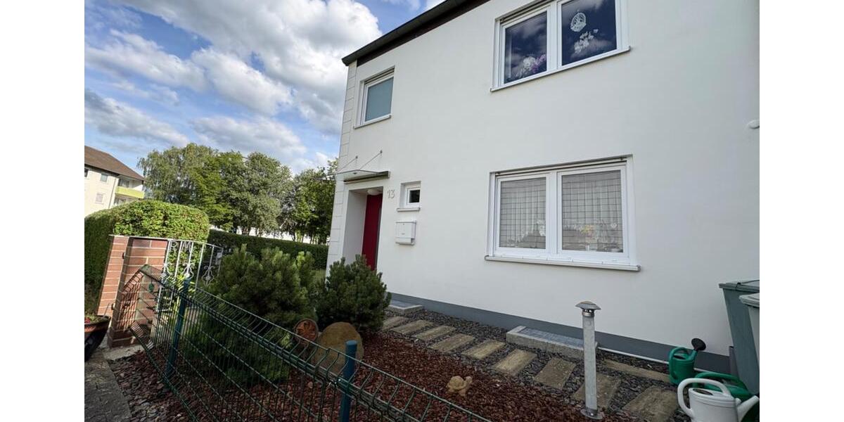 Doppelhaushälfte Rödental - 5 Zimmer, 136 m&sup2;, 335.000&euro; | Angebot:26904057