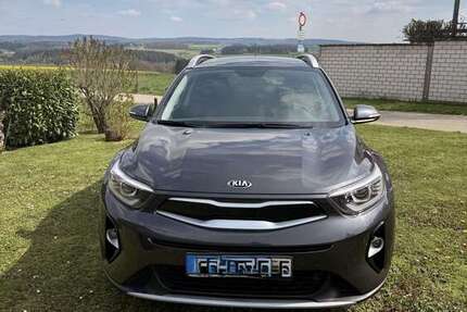 Kia Stonic 82.100 km 12.499 &euro; Alflen 56828