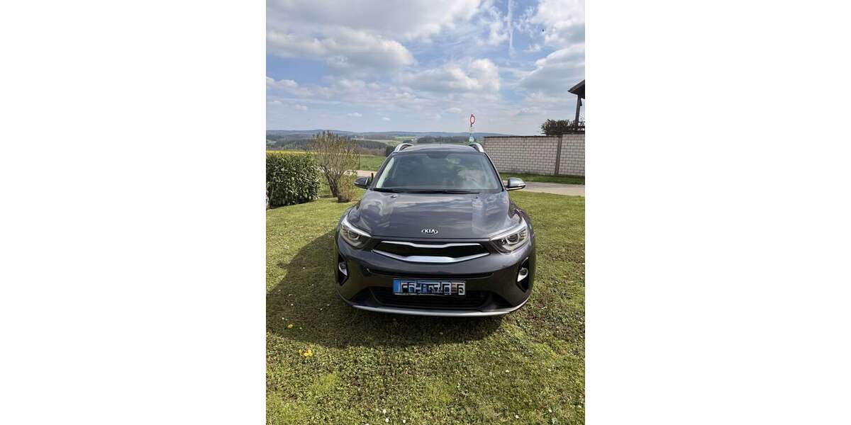 Kia Stonic 82.100 km 12.499 &euro; Alflen 56828