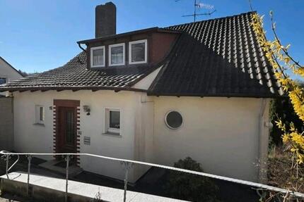 Haus Alfeld (Leine) - 9 Zimmer, 190 m&sup2;, 159.900&euro; | Angebot:27285450